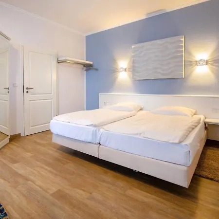 Strandvillen - Mit Meerblick, 1 Schlafzimmer Und Balkon Sv-606 Apartment